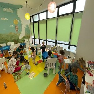 NURSERY NURSE – MIROBOO LAND